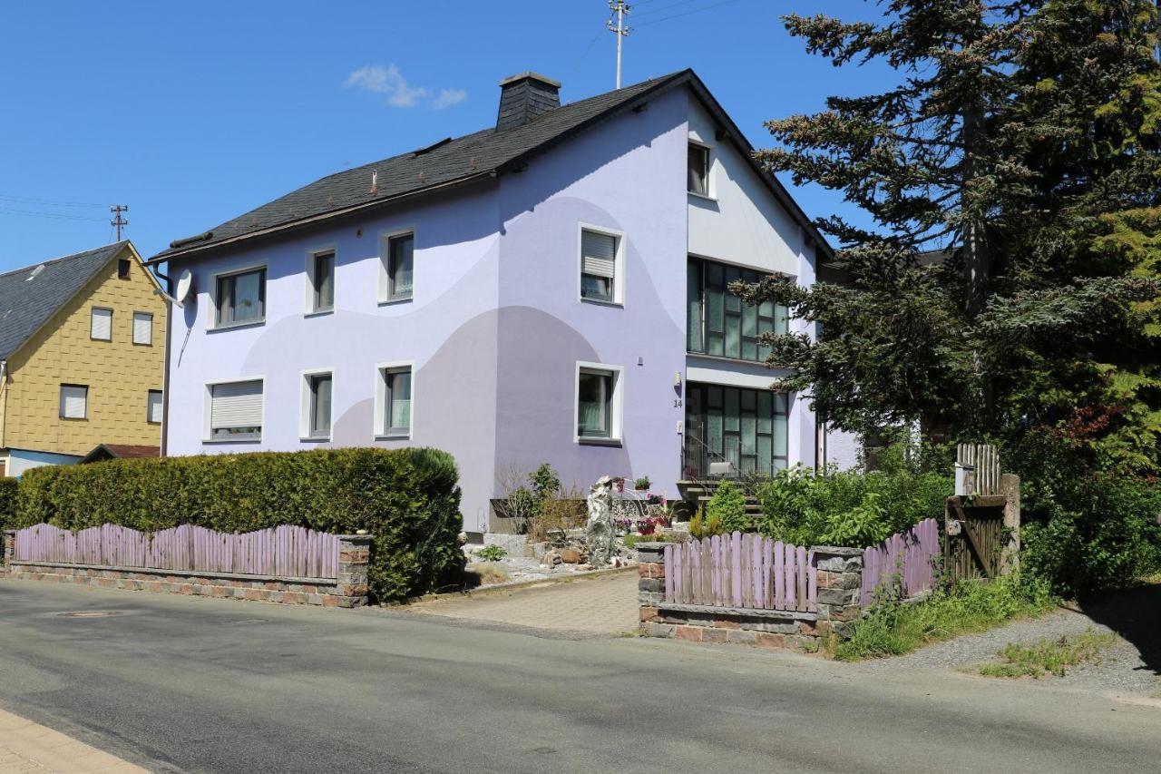 Апартаменты Haus Lila Welle Nordhalben Экстерьер фото
